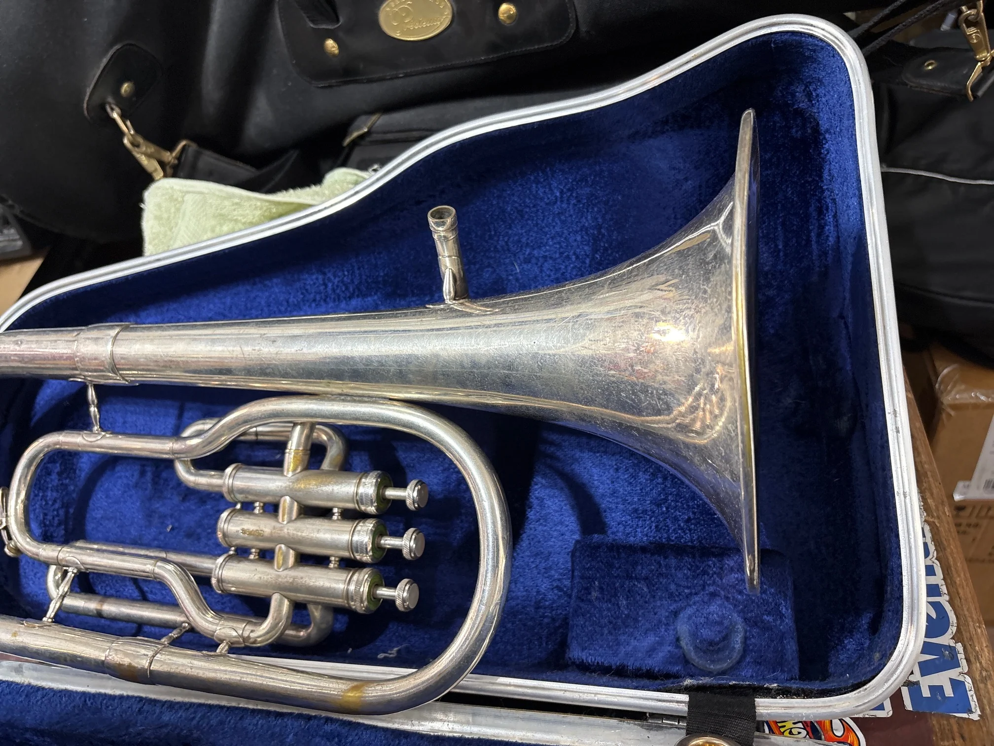 Thumbnail 5